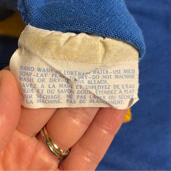 VINTAGE St. Louis Blues Collectible Jersey - appliqué logo, knit, long sleeve S - Picture 10 of 11